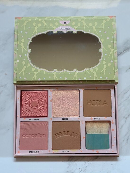 Benefit Other - Benefit CHEEKLEADERS Palette (Hoola-Dallas-Galifornia-Dandelion-Tickle)